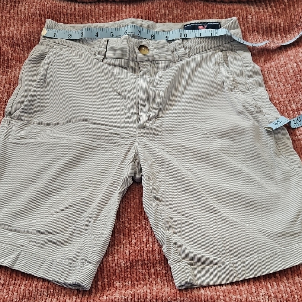 Vineyard Vines Mens size  28